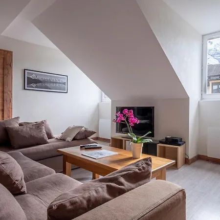 L'appart 52, Magnifique Duplex En Plein Coeur De Chamonix-mont-blanc Апартаменты Шамони